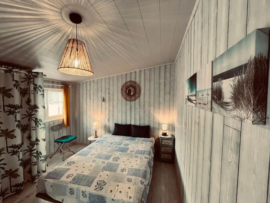 Maison De La Pinede, Acces Direct Foret Et Holiday home